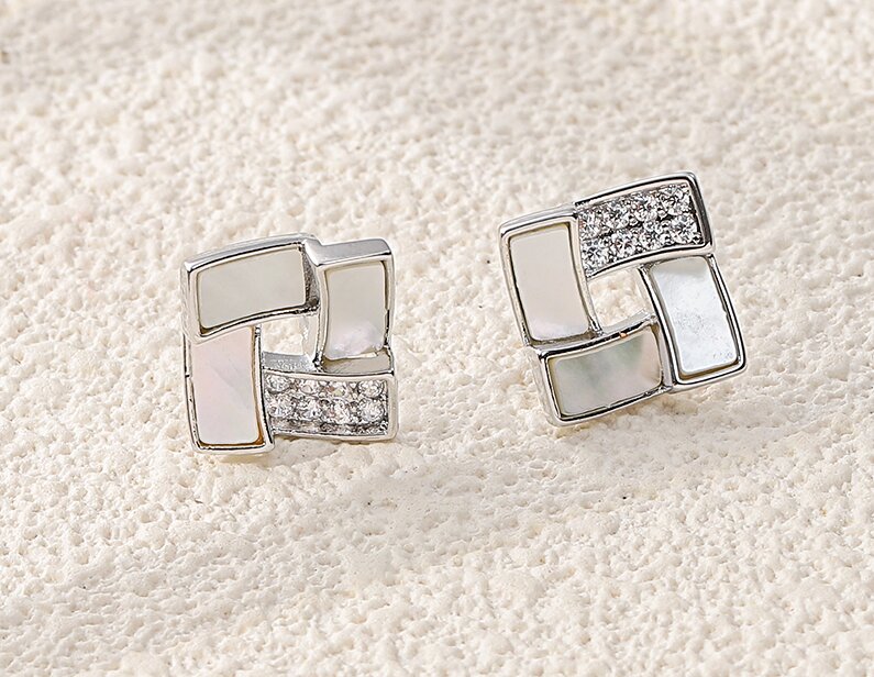Stacked Square Paved Zircon Minimal Stud Earrings - 图片 3