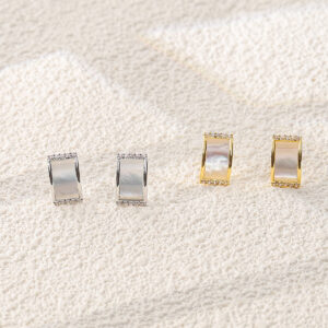 Minimal Rectangular Frame Zircon Trim Stud Earrings