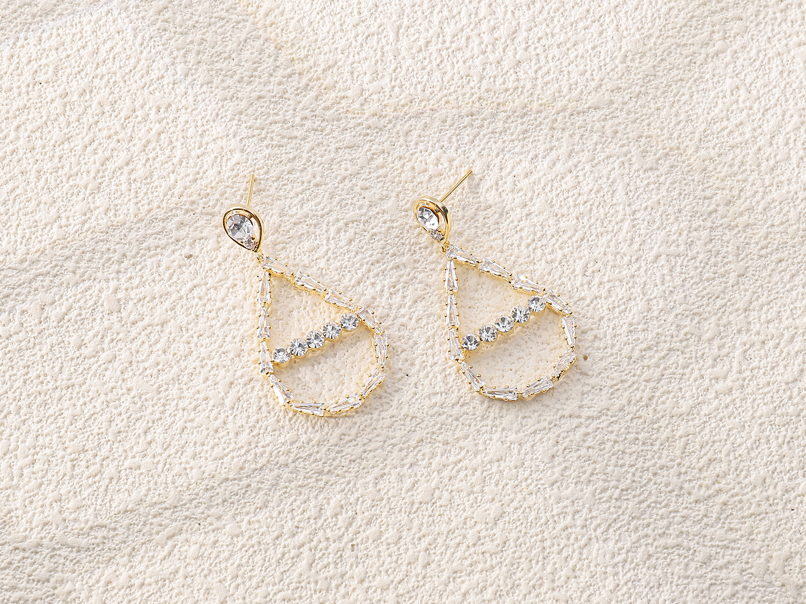 Teardrop Hollow Zircon Dangle Earrings Gold Plated