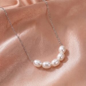 Five Rice Pearl Horizontal Silver Clavicle Necklace