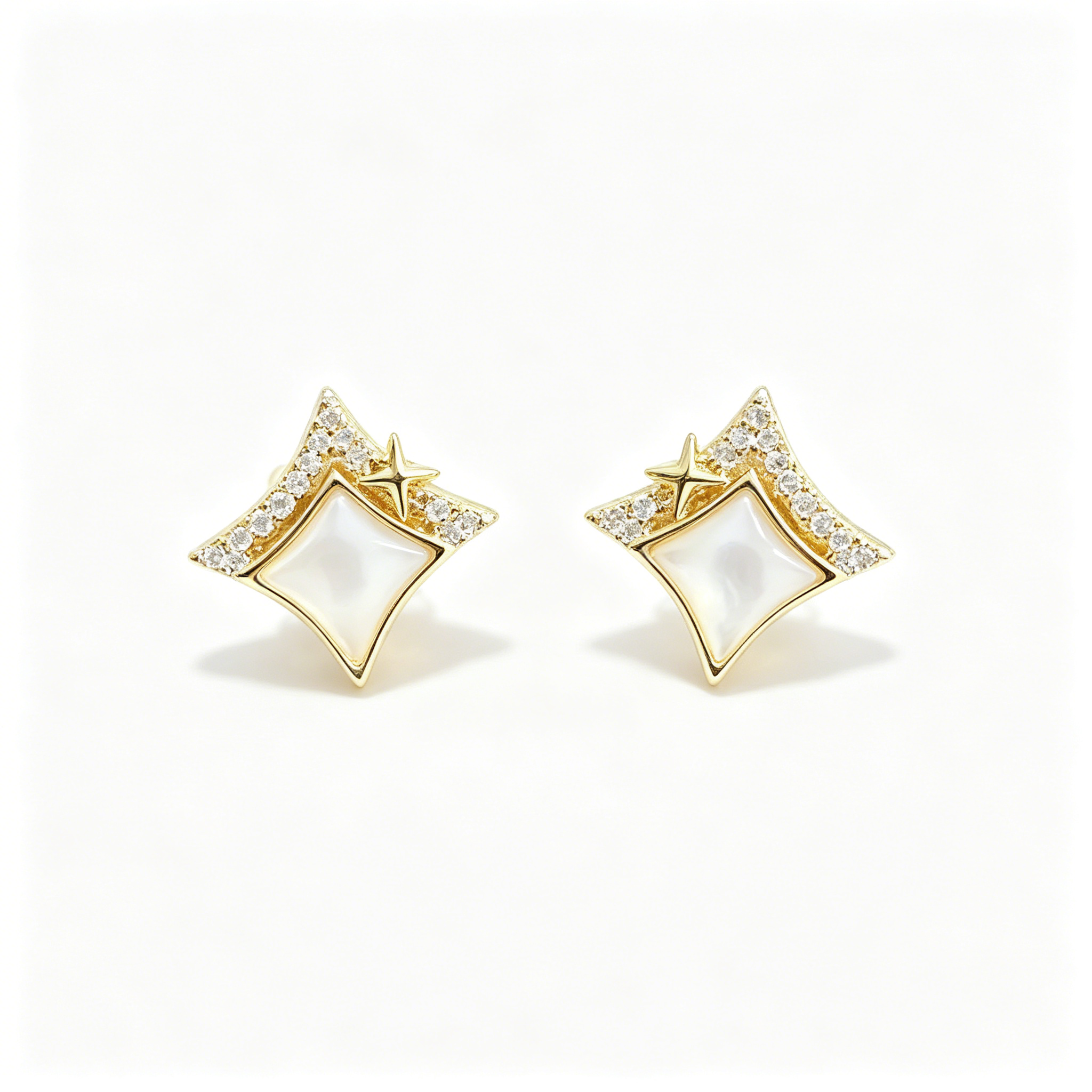 Four-point Star Mother-of-Pearl Zircon Stud Earrings - 图片 2