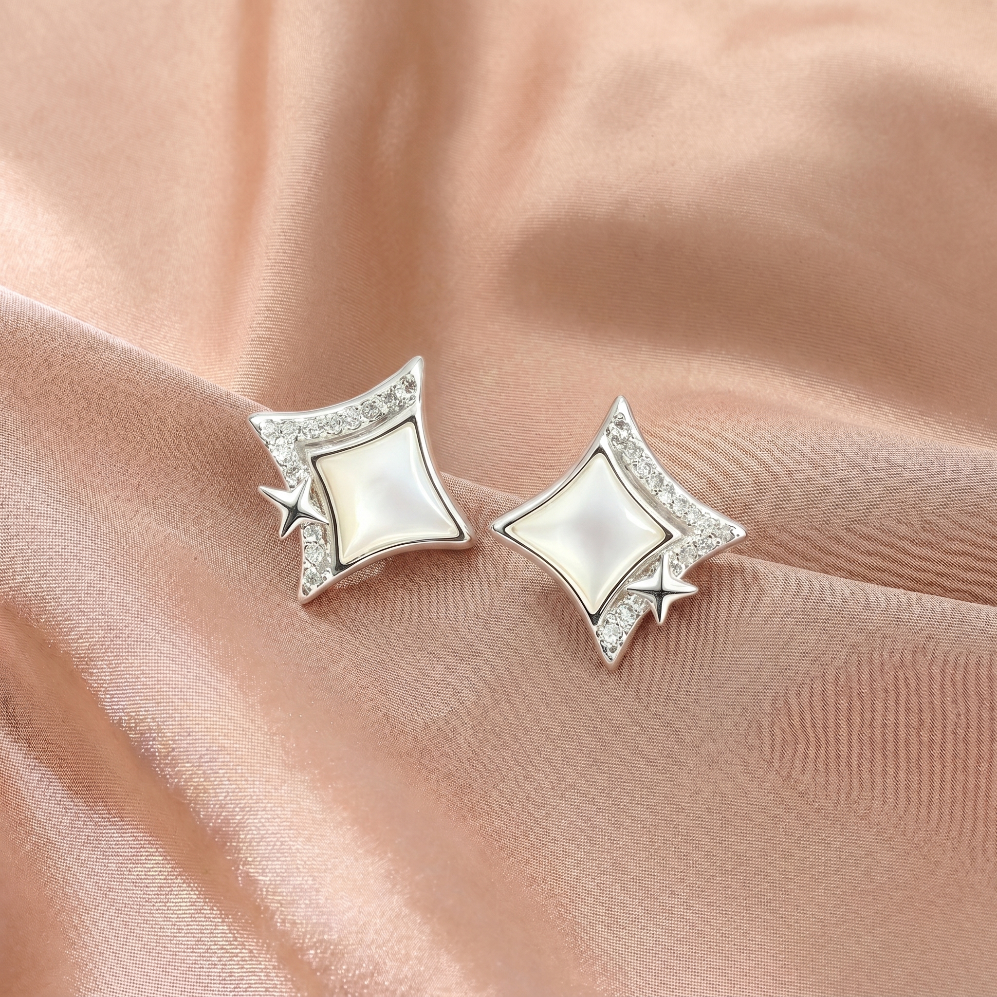 Four-point Star Mother-of-Pearl Zircon Stud Earrings