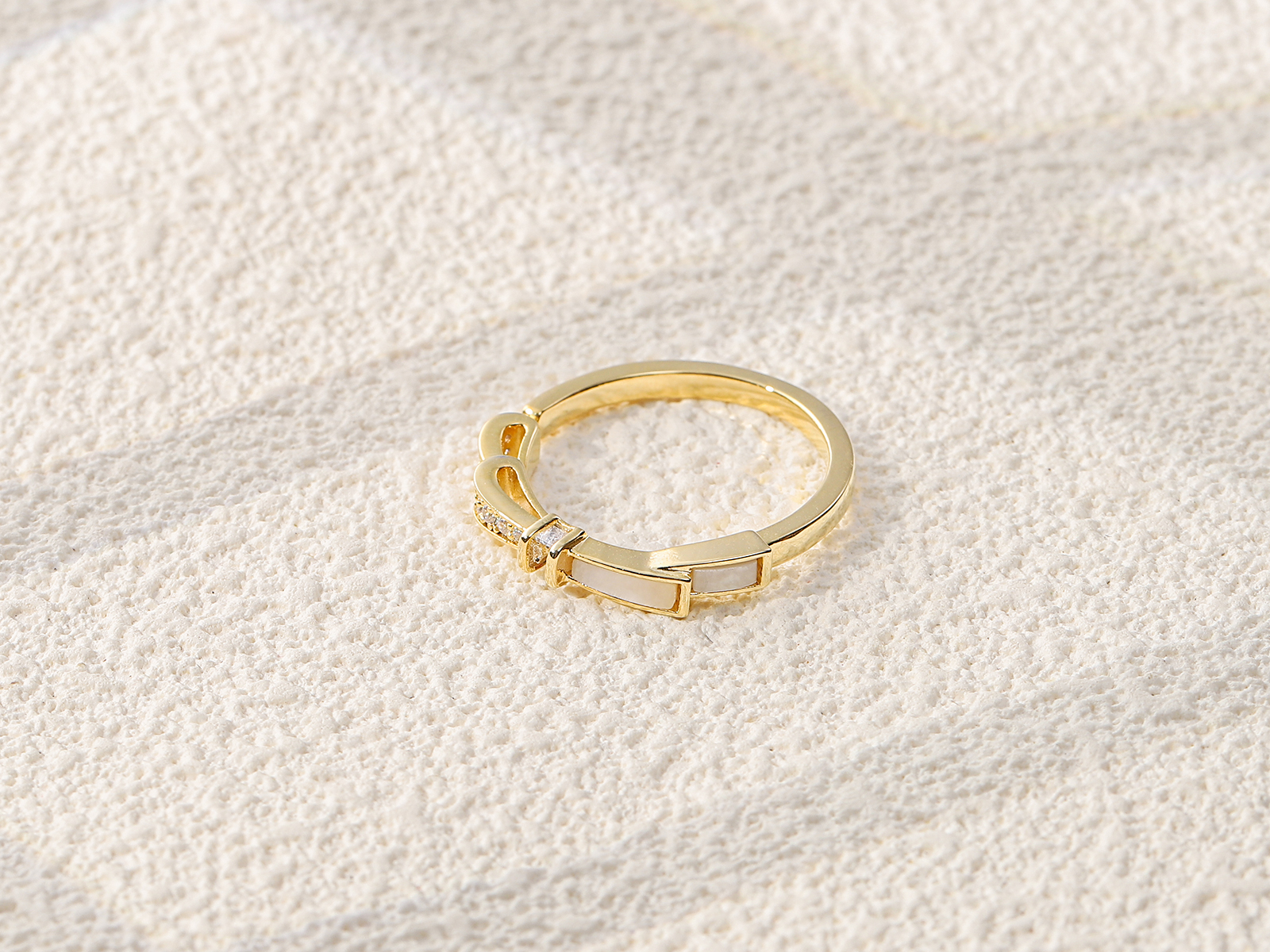 Gold Tone Baguette Cubic Zirconia Belt Buckle Open Ring - 图片 2
