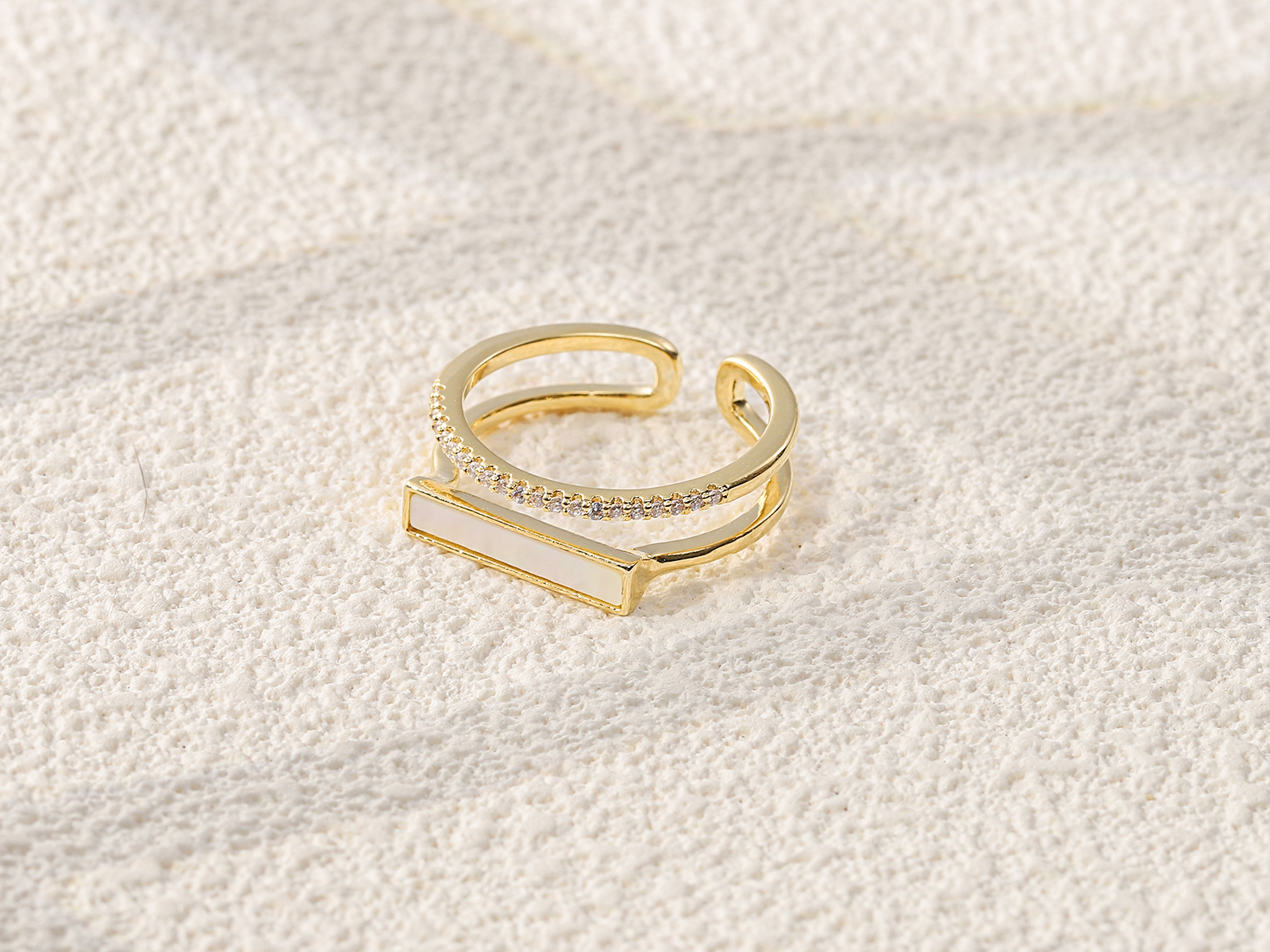 Gold Tone Double Layer Baguette Cubic Zirconia Open Ring - 图片 2