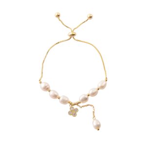 Adjustable Freshwater Pearl Pull Chain Bracelet With Clover Zircon Pendant